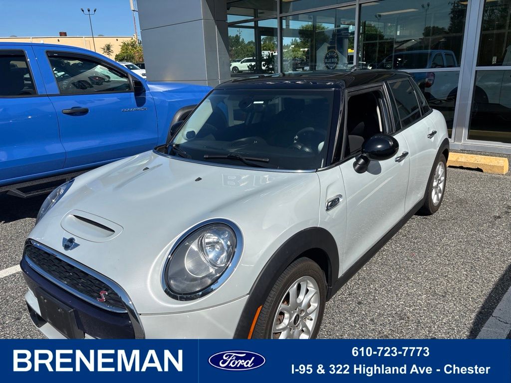 2015 MINI Cooper S 4-Door Hatchback FWD