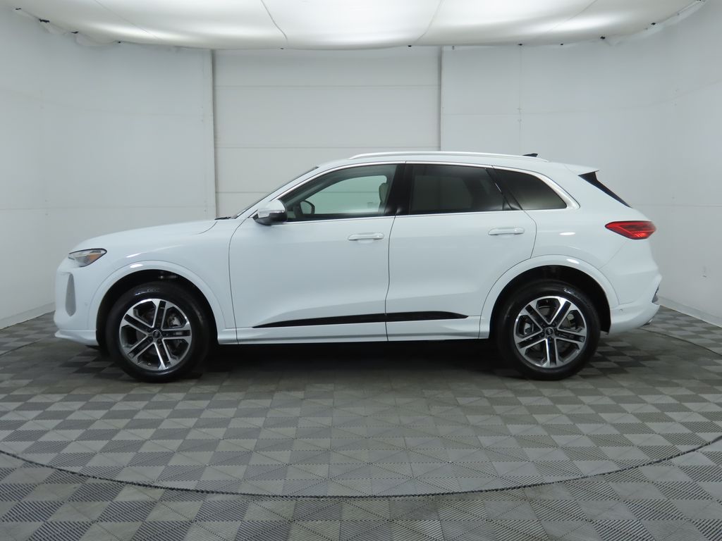 Thumbnail: 2025 Audi Q5 - 8