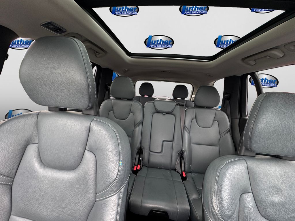 2020 Volvo XC90 T6 Momentum Black at Subaru and VW of Moon Township