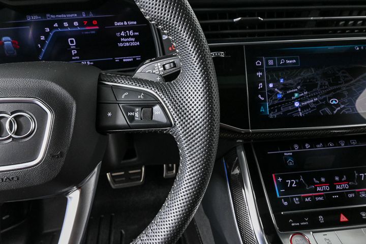 2020 Audi SQ7 Prestige 12