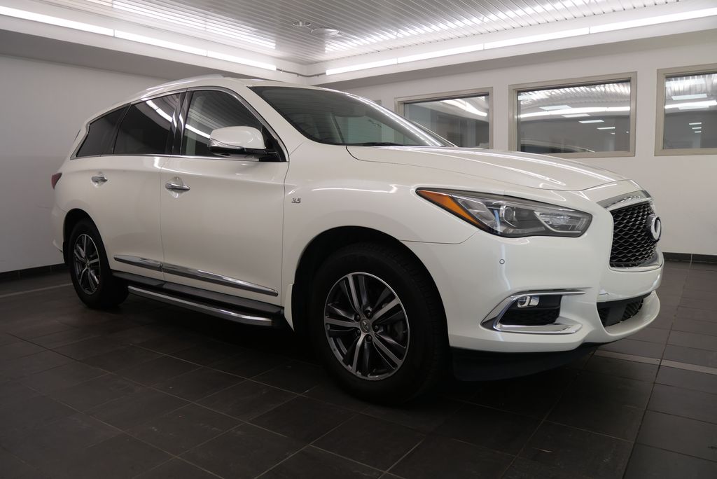 2017 INFINITI QX60 Base 8