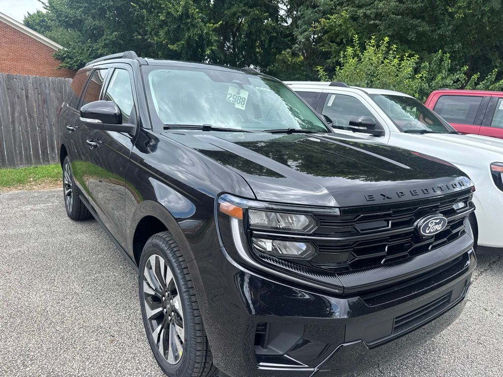 Black Metallic 2027 Ford Expedition SUV / Crossover 4X2 Automatic