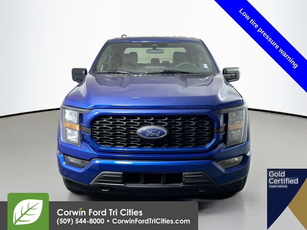 View vehicle photo 4