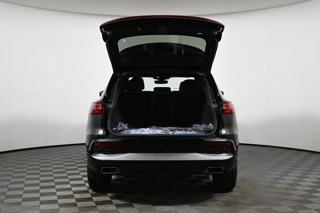 Thumbnail: 2025 Audi Q5 - 29