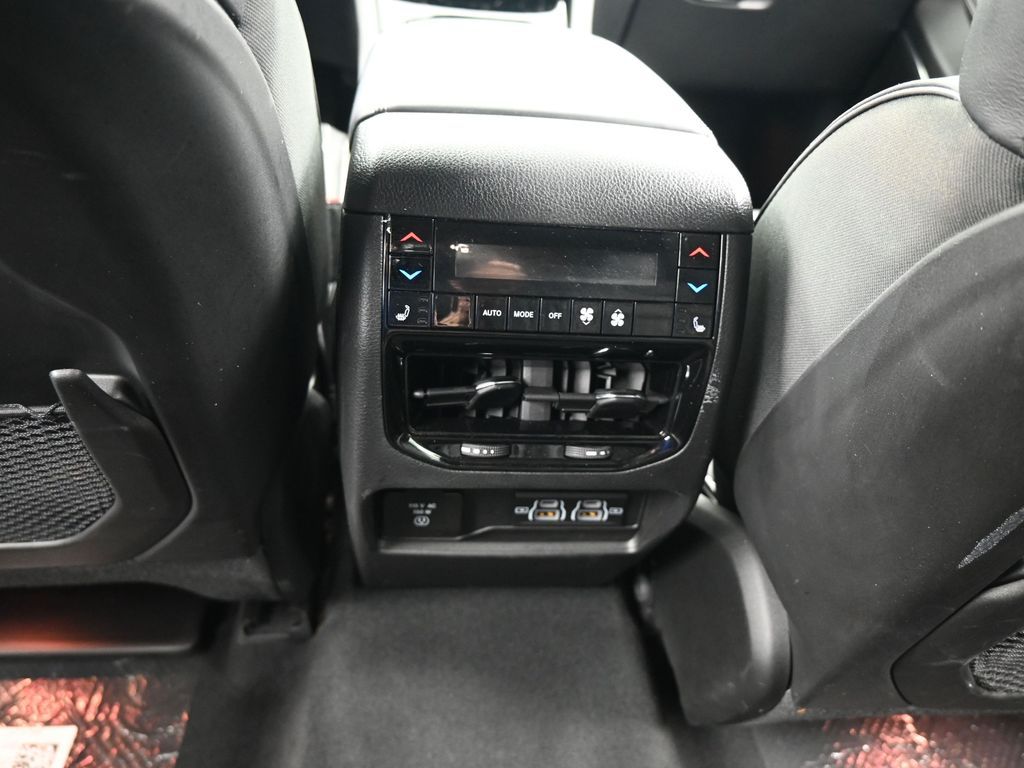 Used 2023 Velvet Red Pearlcoat Jeep Overland image 40