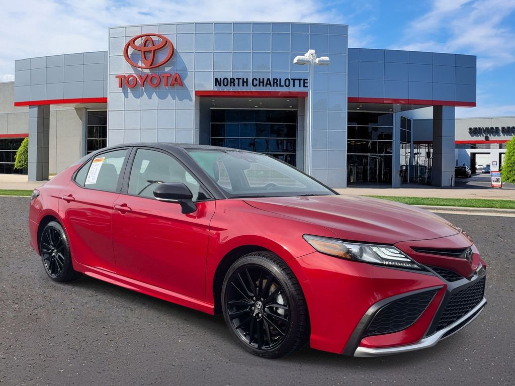 Supersonic Red/Midnight Black Metallic 2023 Toyota Camry XSE FWD Sedan Front-Wheel Drive 8-Speed Automatic