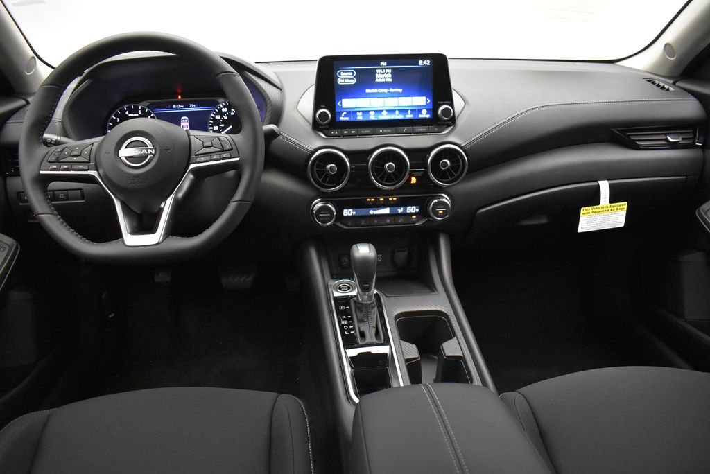 Thumbnail: 2025 Nissan Sentra - 25