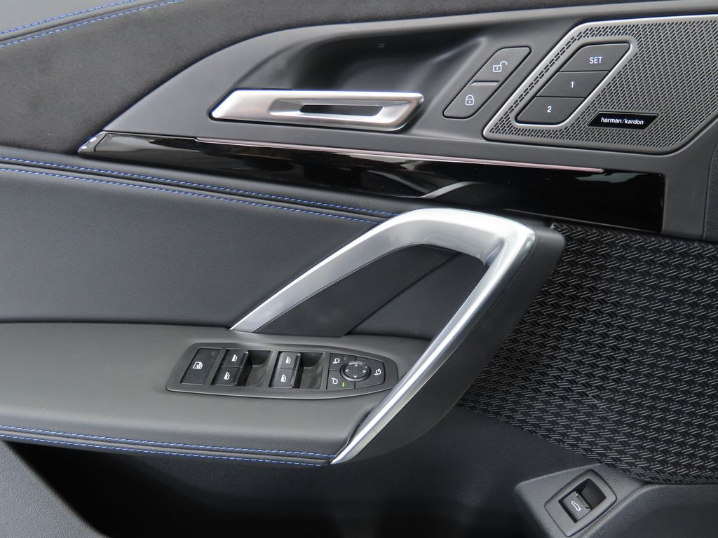 Thumbnail: 2026 BMW X1 - 22