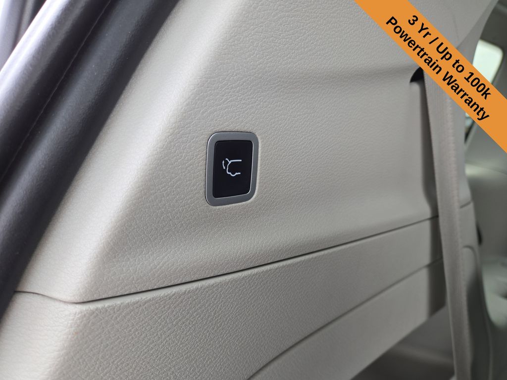 Used 2023 Chrysler Pacifica For Sale in Fort Wayne, IN