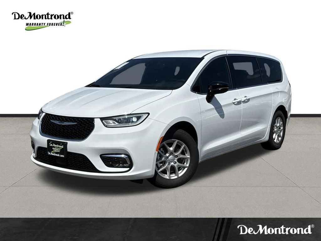 2026 Chrysler Pacifica Select White at River Oaks CDJR