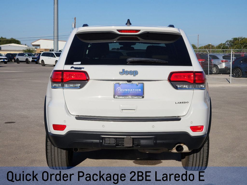 2021 Jeep Grand Cherokee Laredo E 6