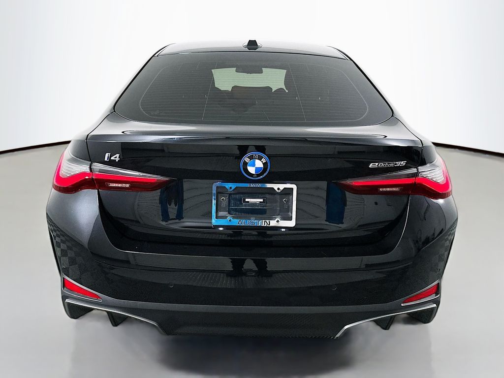 Thumbnail: 2023 BMW i4 - 6