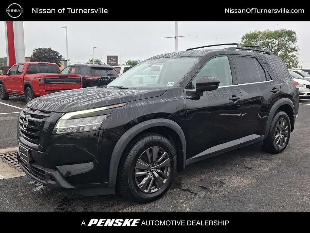 Thumbnail: 2022 Nissan Pathfinder - 1