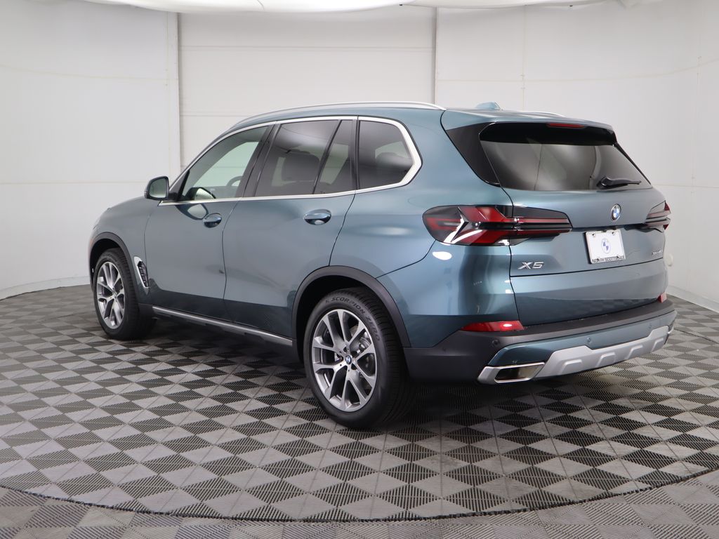 Thumbnail: 2026 BMW X5 - 8