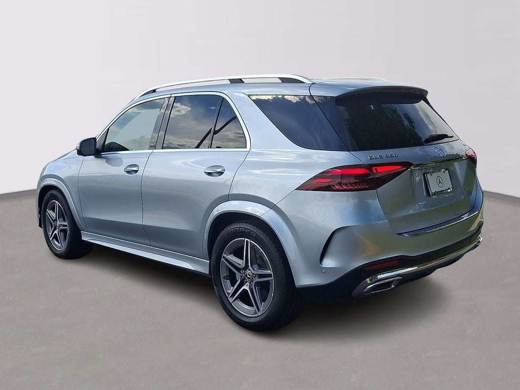 Thumbnail: 2026 Mercedes-Benz GLE - 6