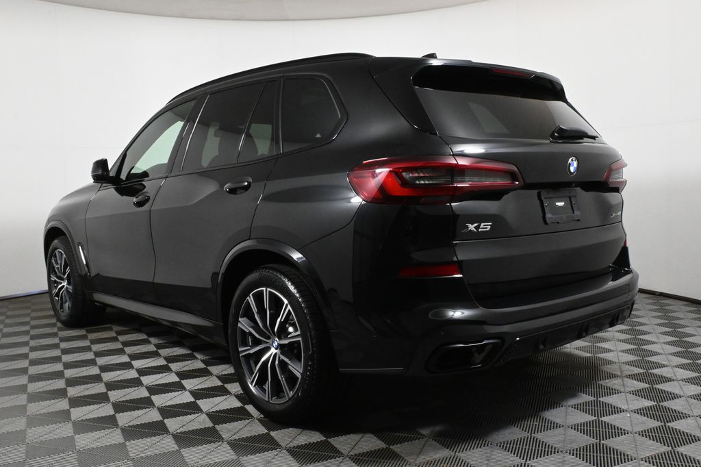 2022 BMW X5 xDrive40i 5