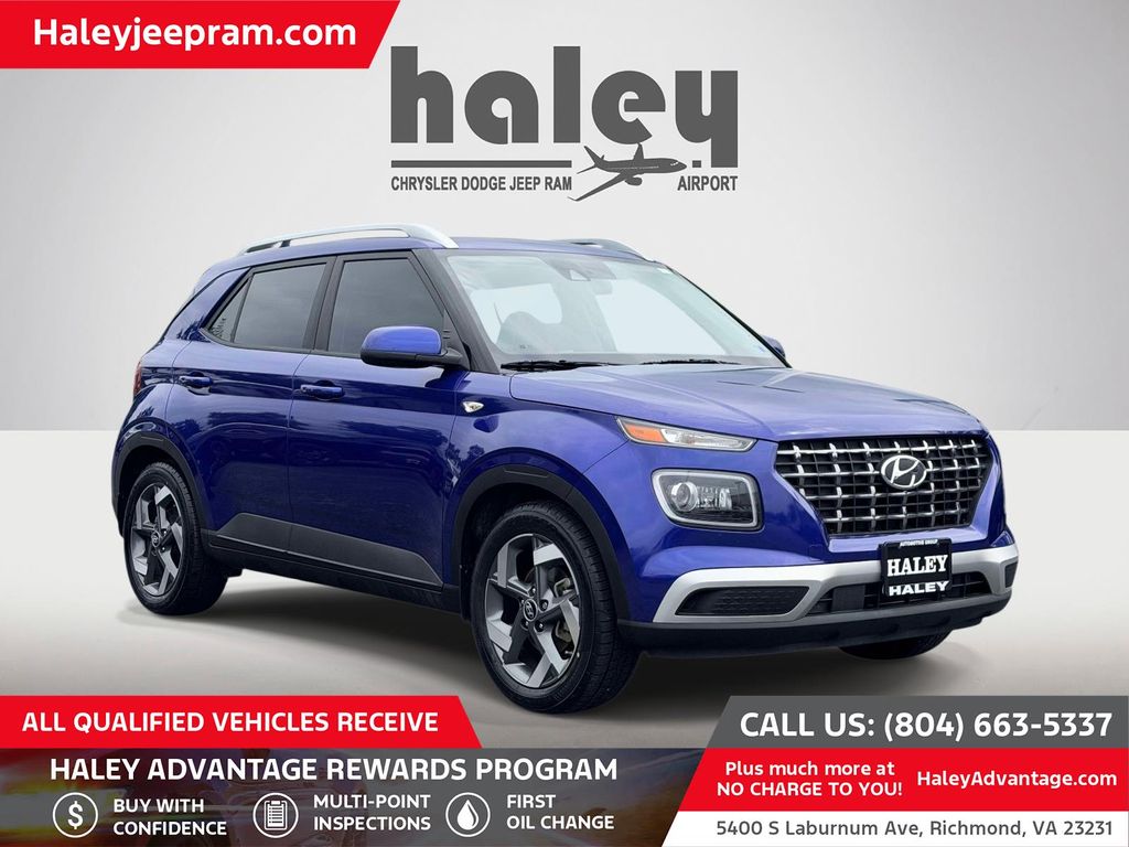 Intense Blue 2022 Hyundai Venue SUV / Crossover Front-Wheel Drive Continuously Variable Transmission