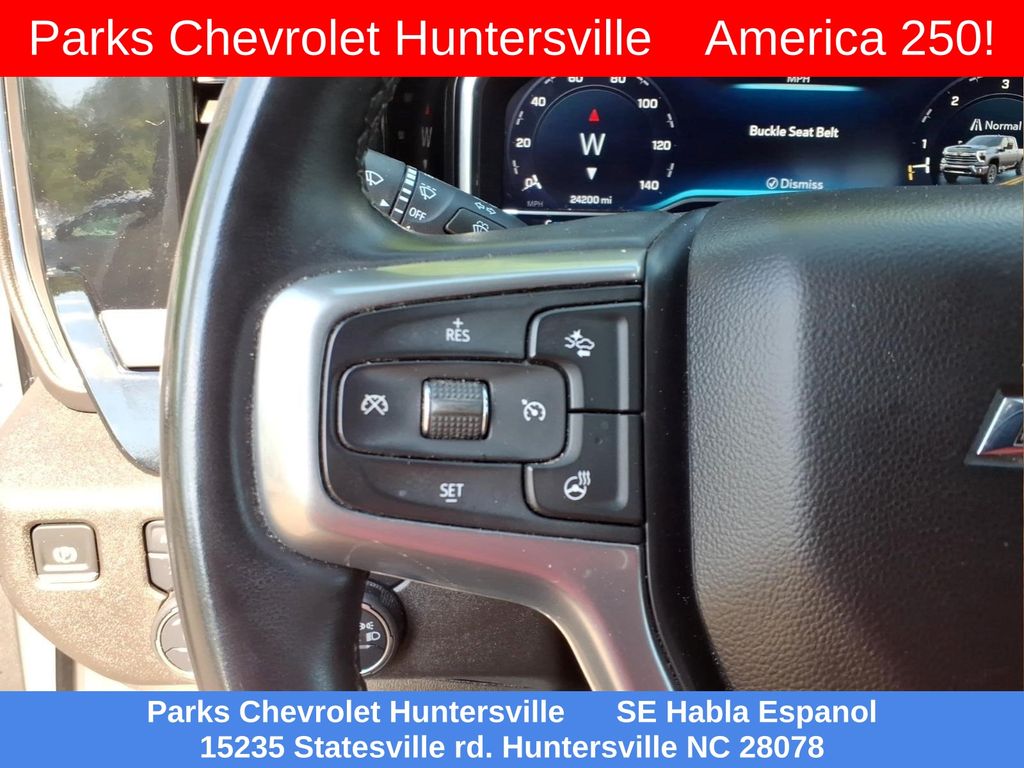 ChevroletSilverado 2500HD12