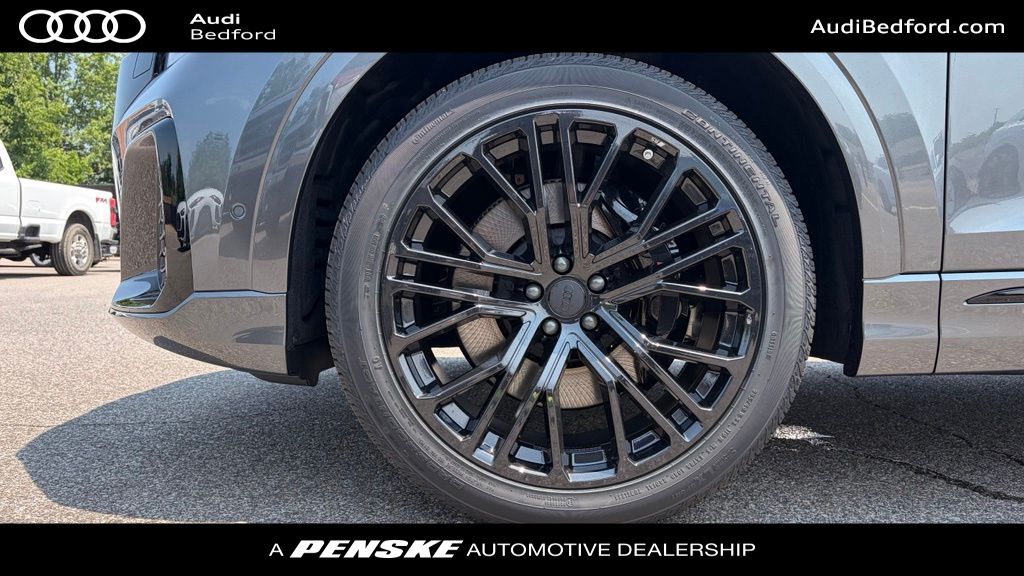 Thumbnail: 2026 Audi SQ8 - 8