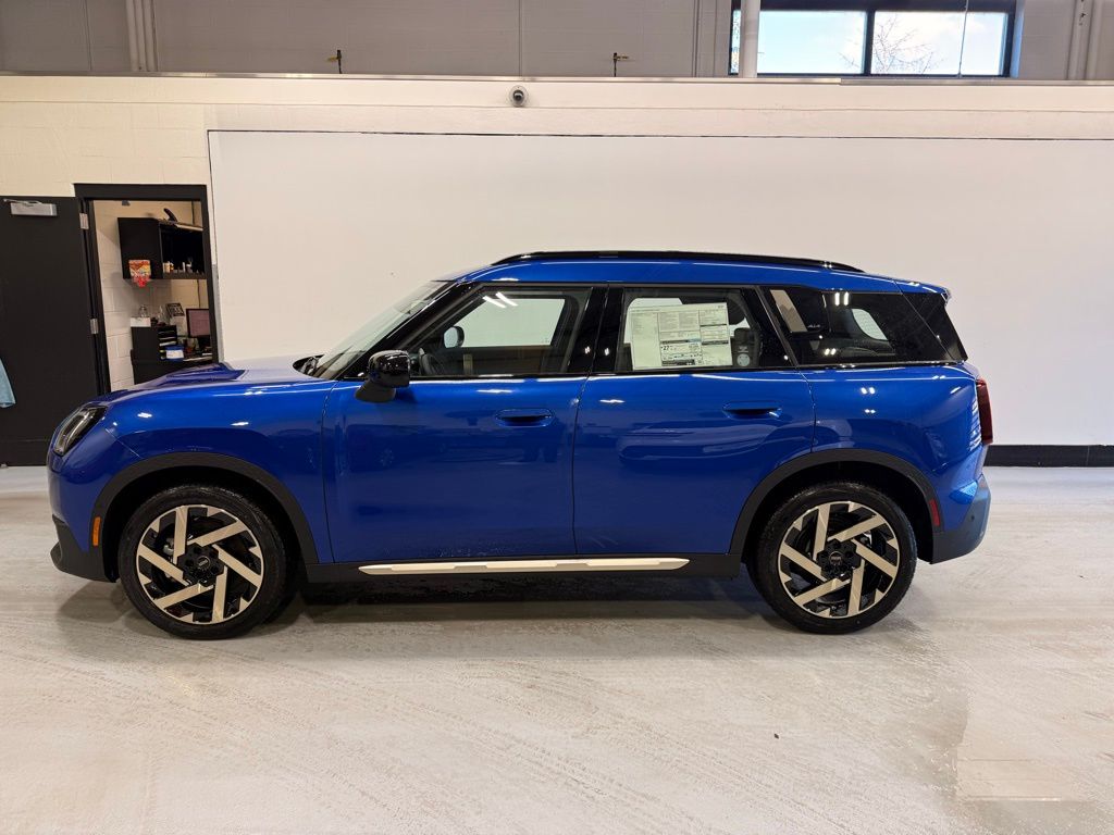 Thumbnail: 2025 MINI Cooper Countryman - 2