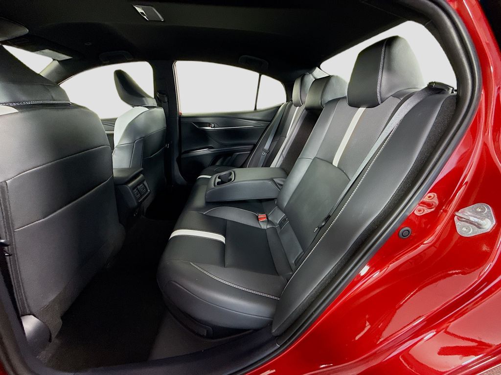 Thumbnail: 2025 Toyota Camry - 21