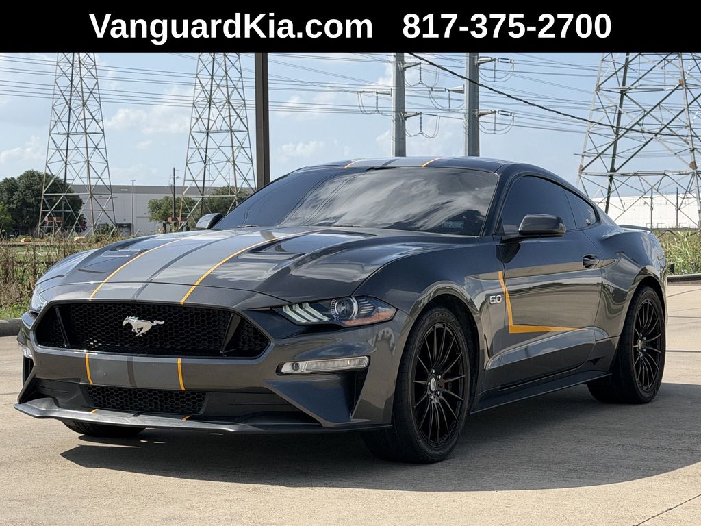 Gray (Magnetic) 2018 Ford Mustang Coupe Rear-Wheel Drive 6-Speed Manual