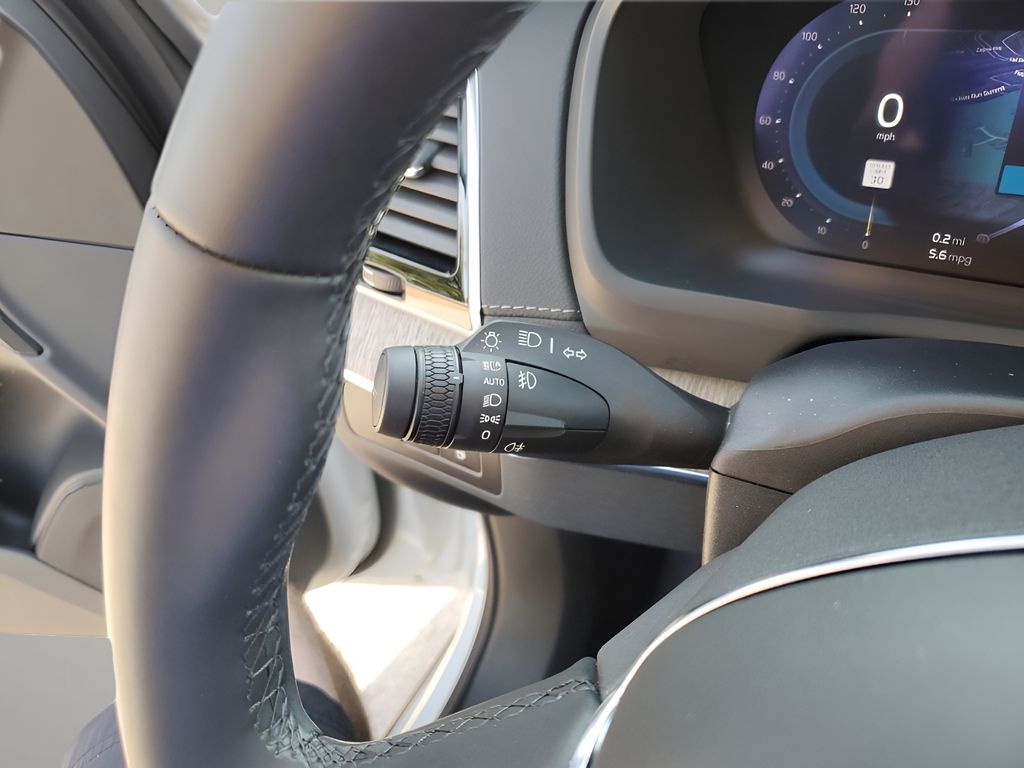 Used Car 2024 Volvo Xc90 Recharge Plug-in Hybrid  Ultimate For Sale Under $50,000 In Austin, Texas