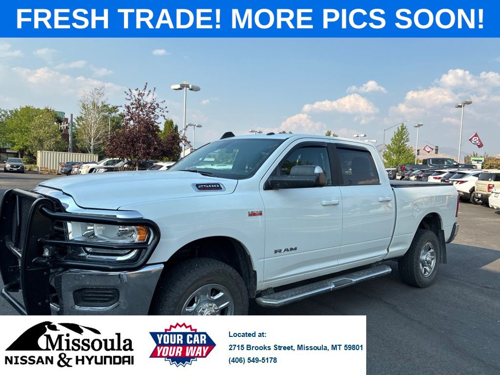  2022 RAM 2500 Big Horn Crew Cab 4WD   