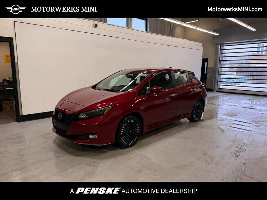 Thumbnail: 2023 Nissan Leaf - 1