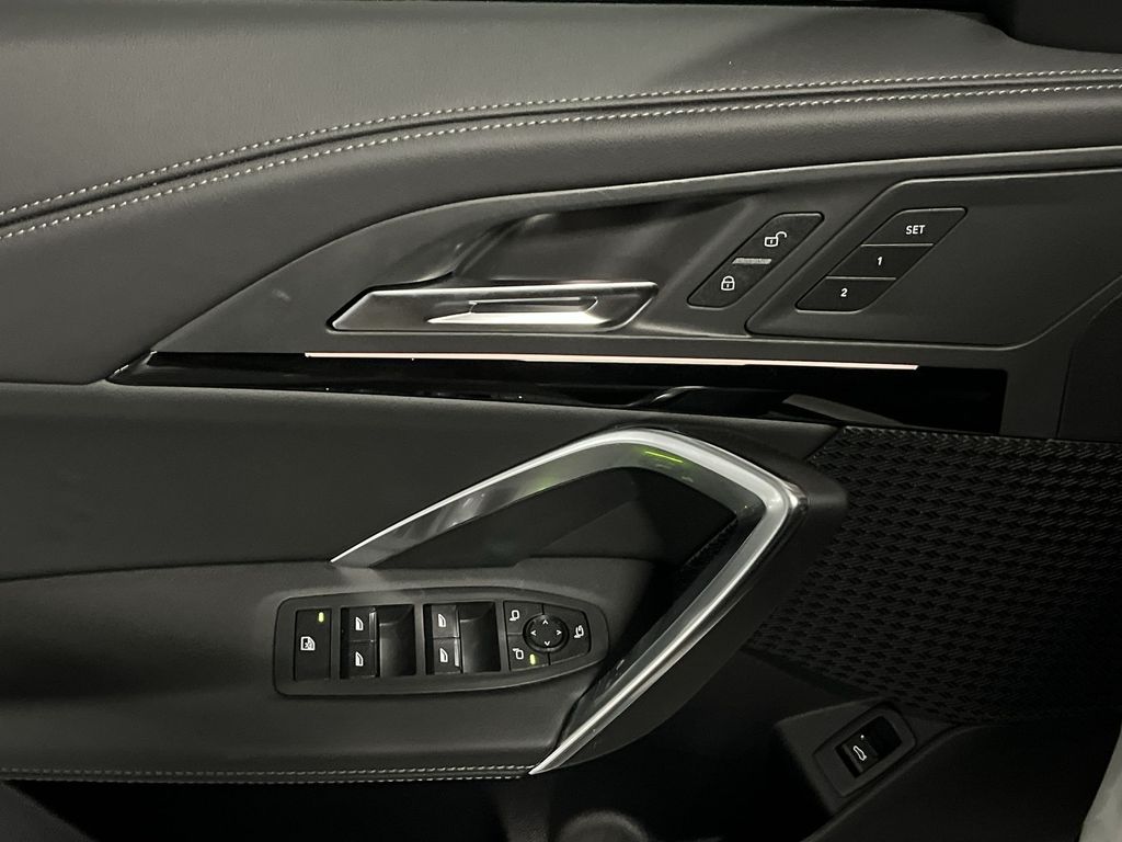 Thumbnail: 2026 BMW X1 - 13