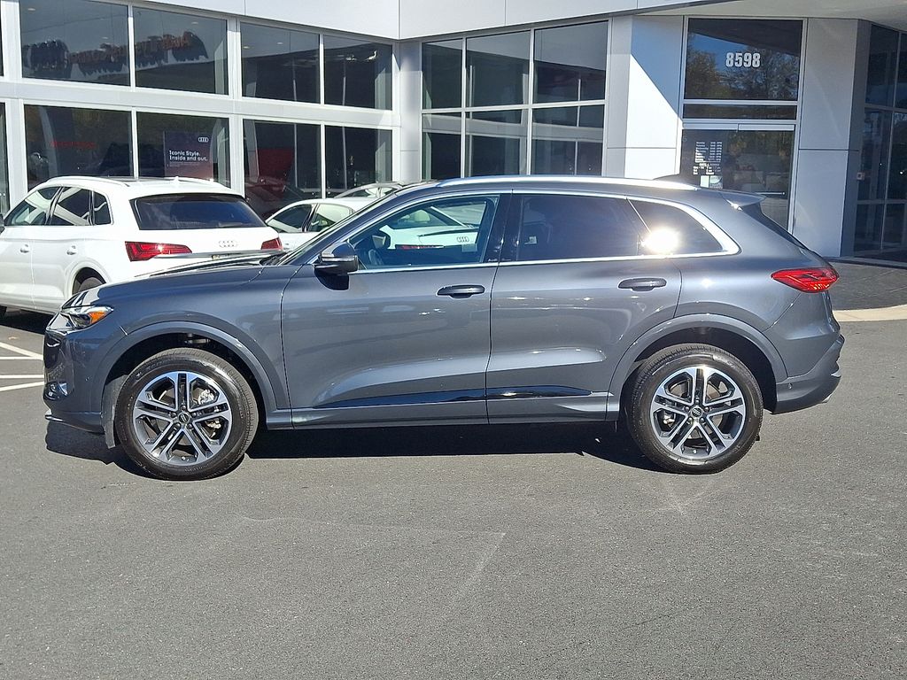 Thumbnail: 2025 Audi Q5 - 7