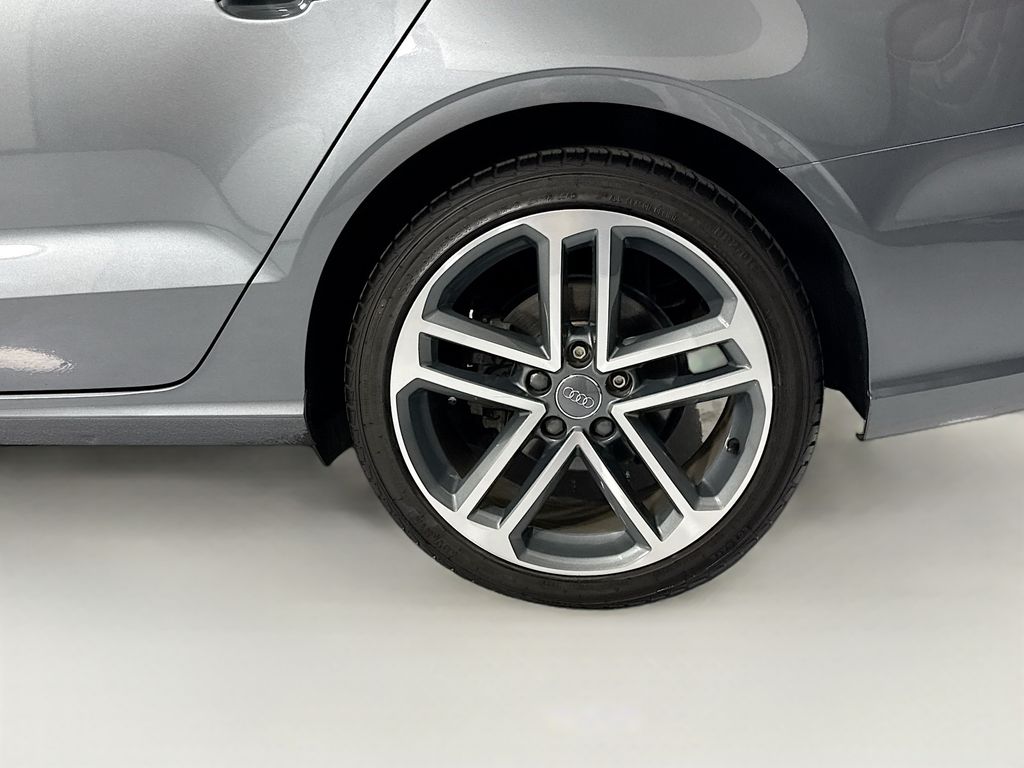 Thumbnail: 2018 Audi A3 - 31