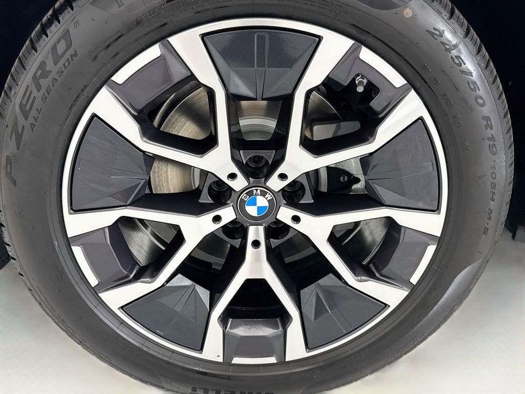 Thumbnail: 2026 BMW X3 - 29