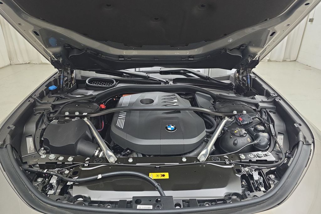 2026 Bmw 750e 750e xDrive photo 29