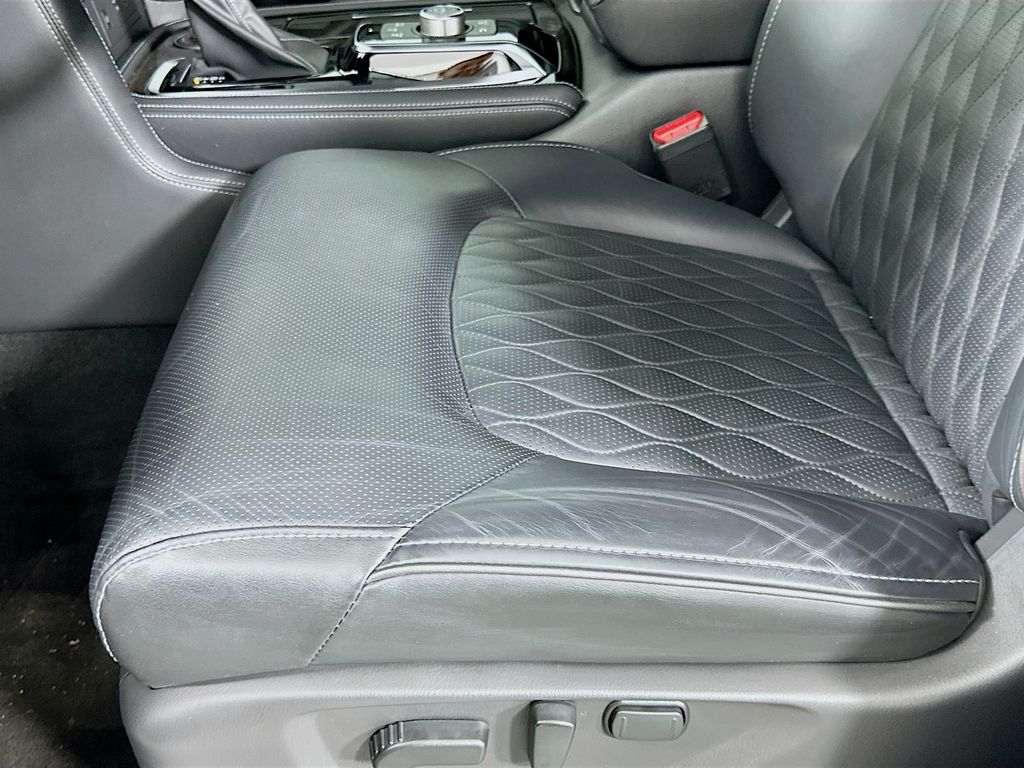 Thumbnail: 2024 INFINITI QX80 - 20