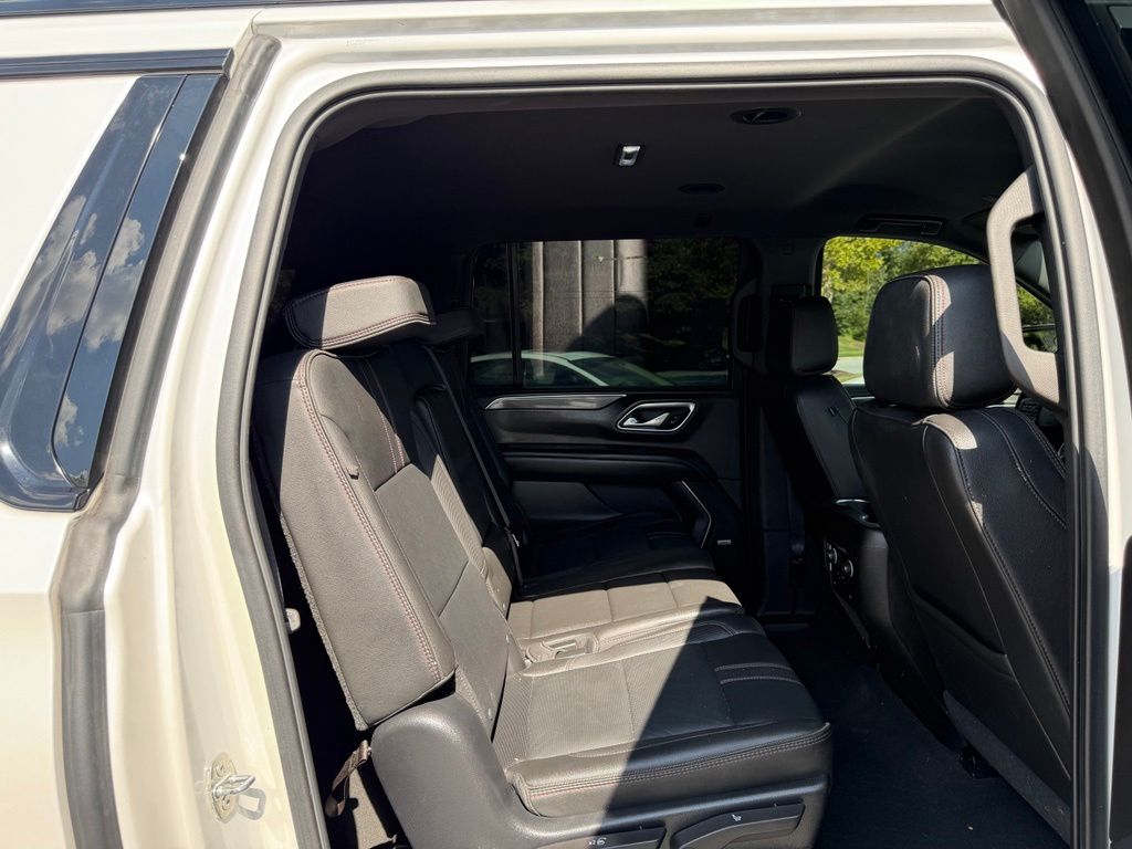 2021 Chevrolet Suburban RST