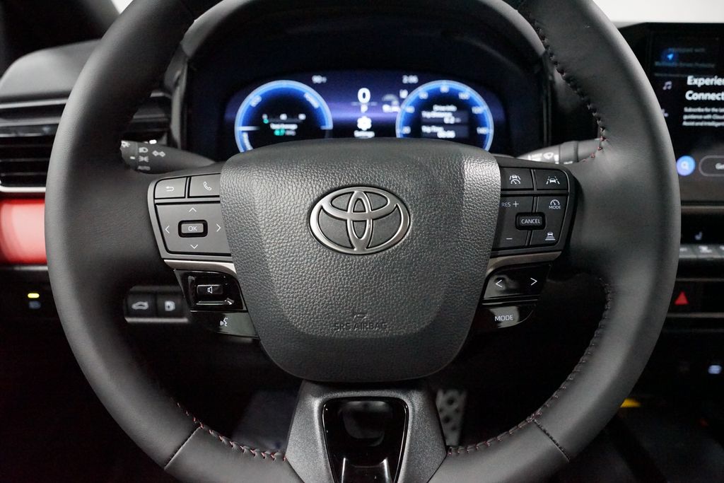 2025 Toyota Camry XSE 12