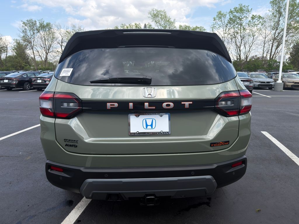 Thumbnail: 2026 Honda Pilot - 4