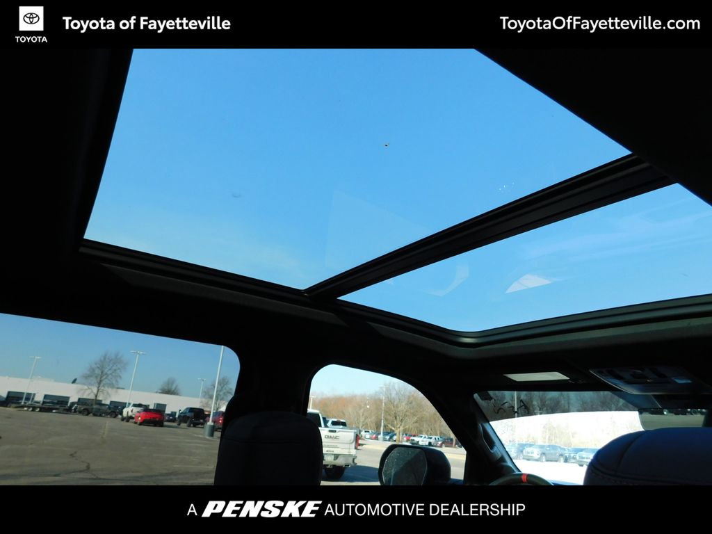 Thumbnail: 2024 Toyota Tundra - 6