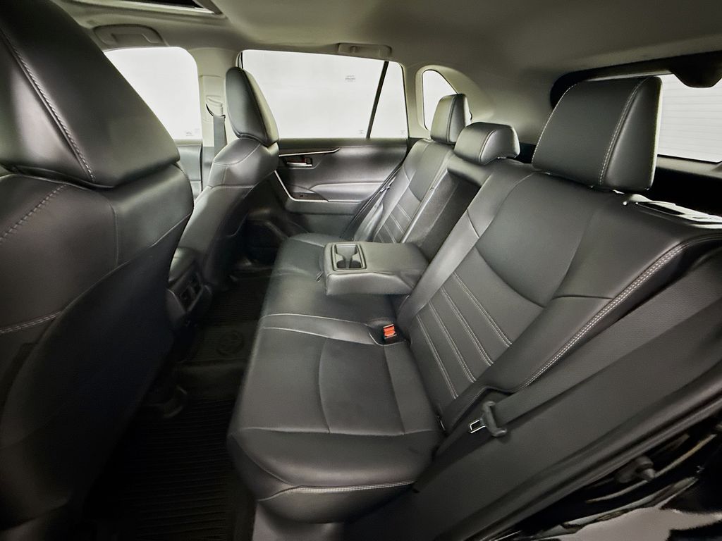 Thumbnail: 2023 Toyota RAV4 - 25