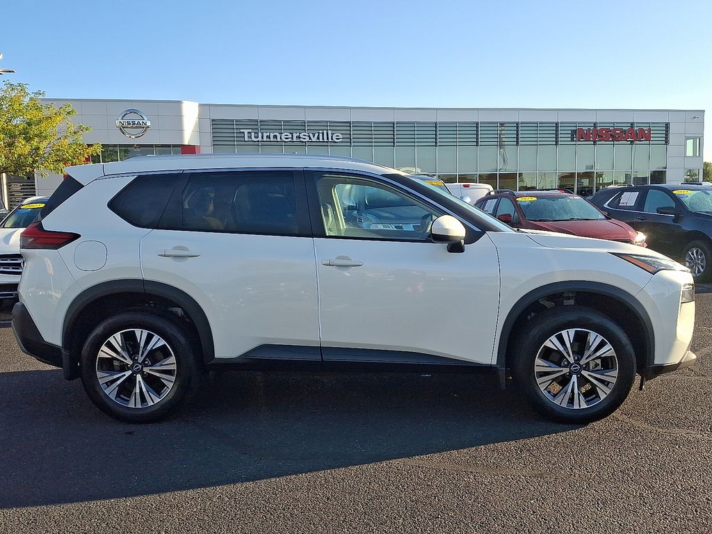 Thumbnail: 2023 Nissan Rogue - 6