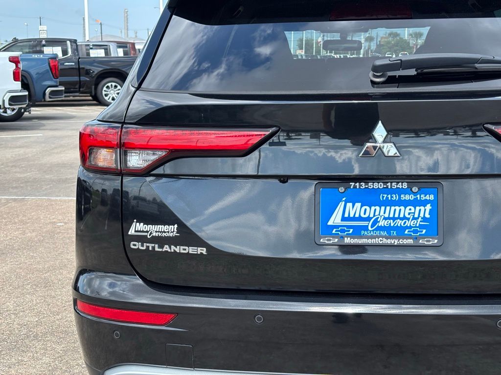 2023 Mitsubishi Outlander SE  at North Houston Mitsubishi