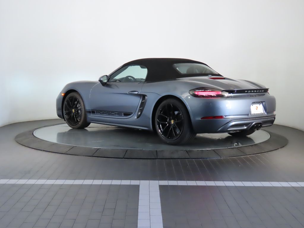 Thumbnail: 2025 Porsche 718 Boxster - 3