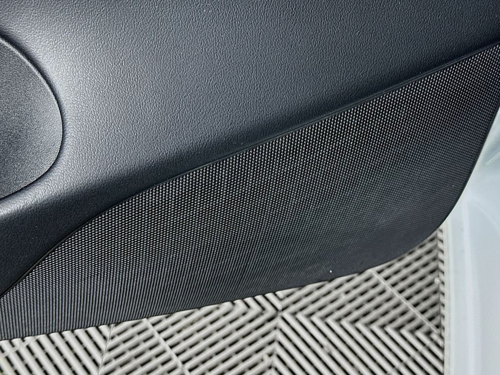 2020 Tesla Model 3 Standard Range 17