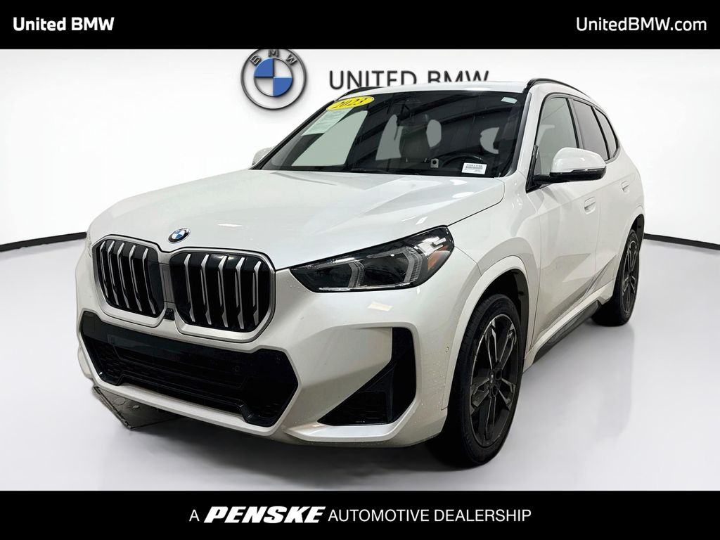 Thumbnail: 2023 BMW X1 - 1
