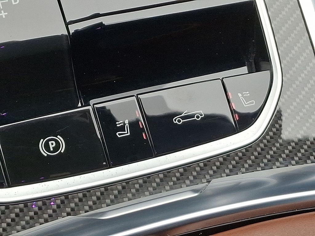 Thumbnail: 2023 BMW 8 Series - 26