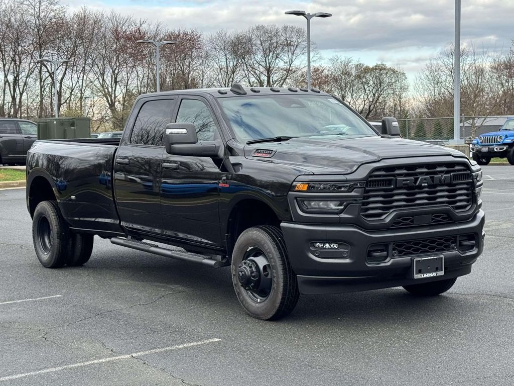 2026 RAM 3500 Tradesman Crew Cab LB DRW 4WD