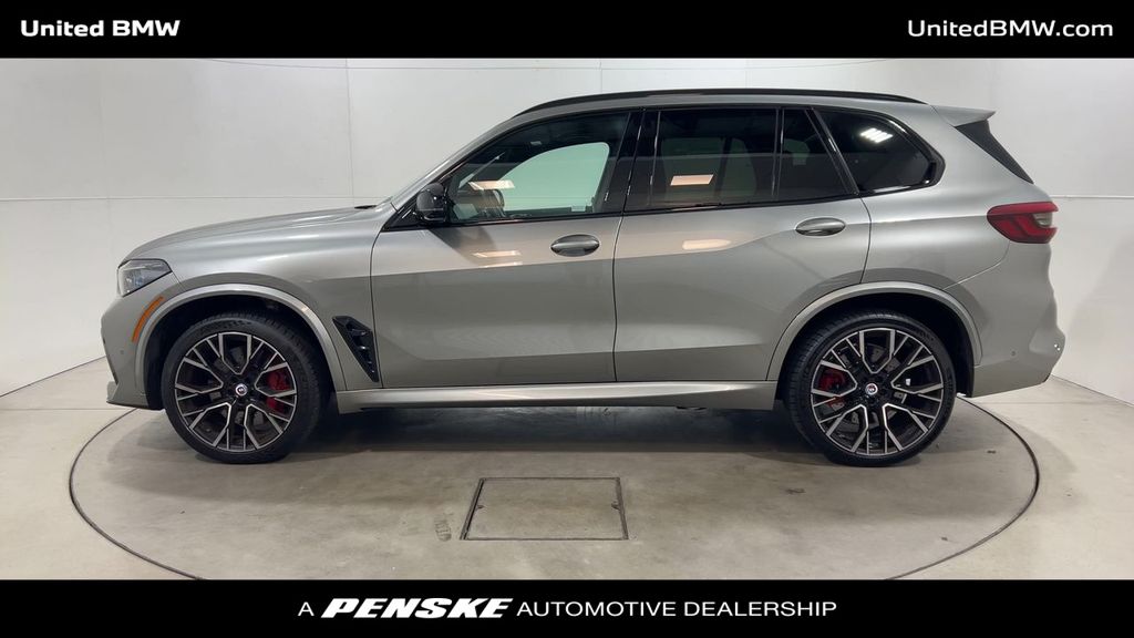 2022 BMW X5 M Competition 5