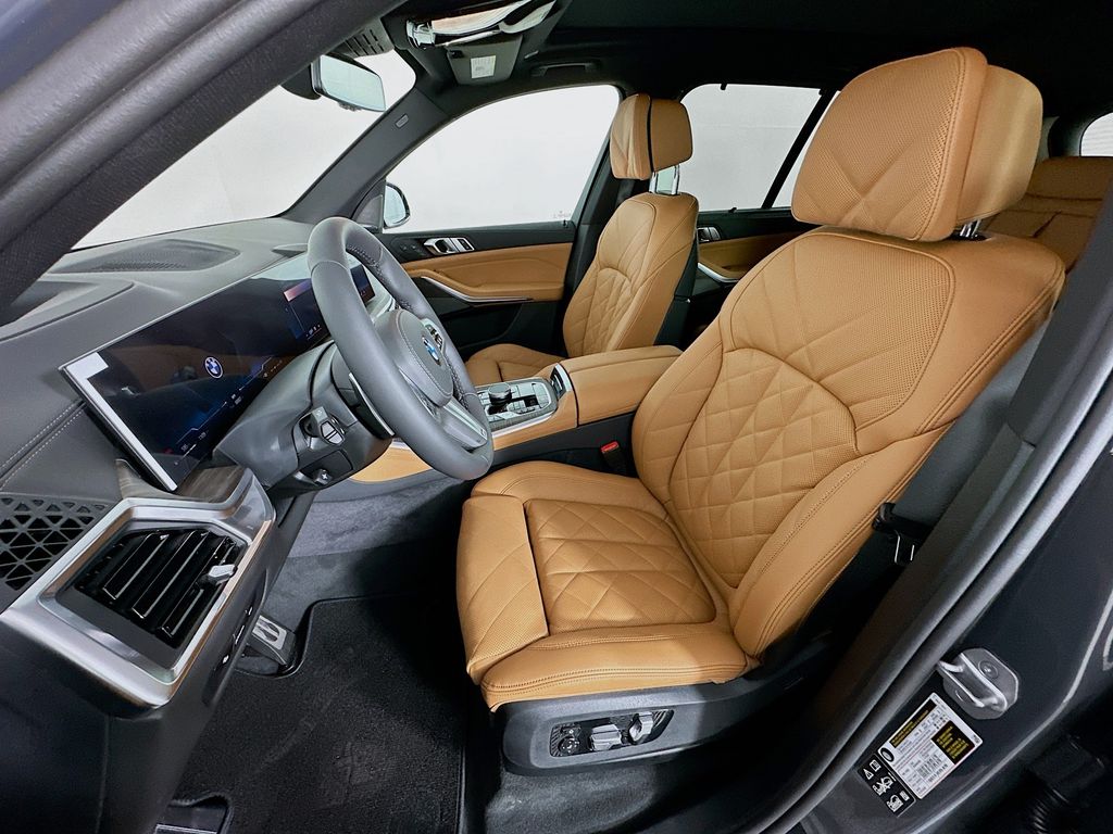 Thumbnail: 2026 BMW X5 - 16