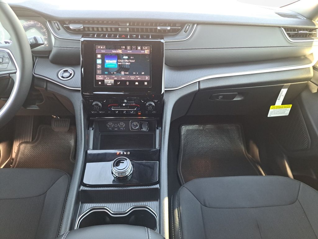 New Car 2025 Jeep Grand Cherokee  Laredo X For Sale Under $35,000 In Austin, Texas